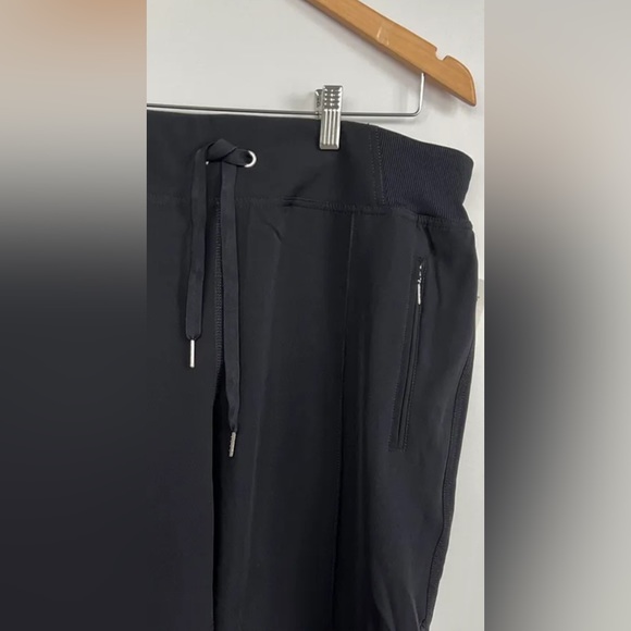 Calvin Klein navy blue jogger - Picture 5 of 5
